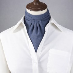   Goldenland ascot nyaksál - Acélkék Francia, Ascot, Különlegesség